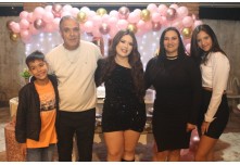 Niver 15 Anos Júlia