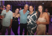 Niver 15 Anos Lívia Vieira